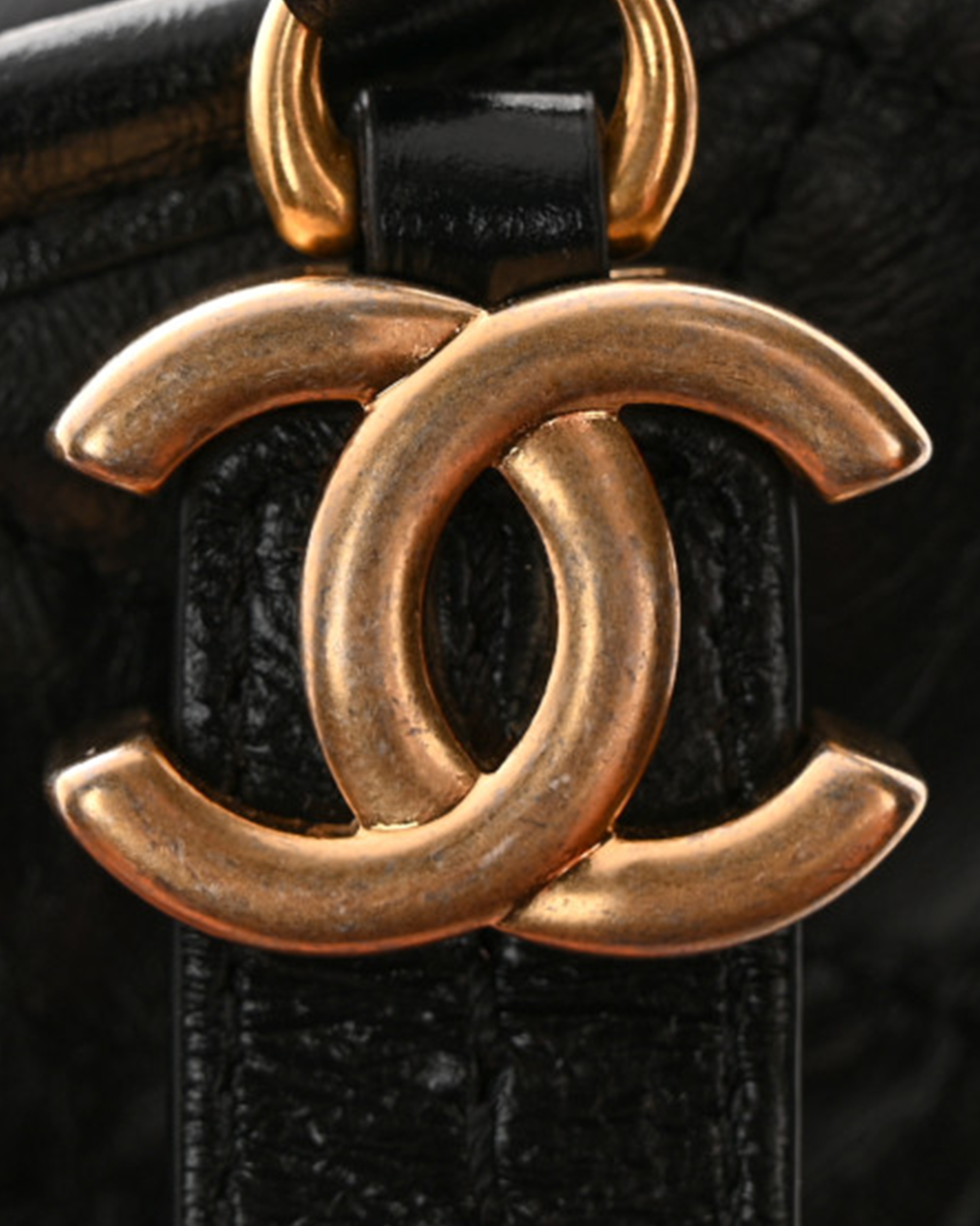 Luxurious CHANEL Small Gabrielle Hobo Bag - Image 3