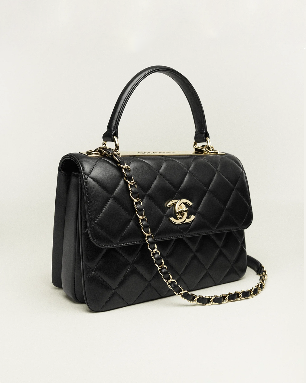 Elegant CHANEL Top Handle Flap Bag - Image 3
