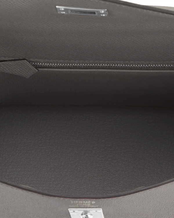 Luxurious Hermès Pewter Kelly Bag – 25cm - Image 7