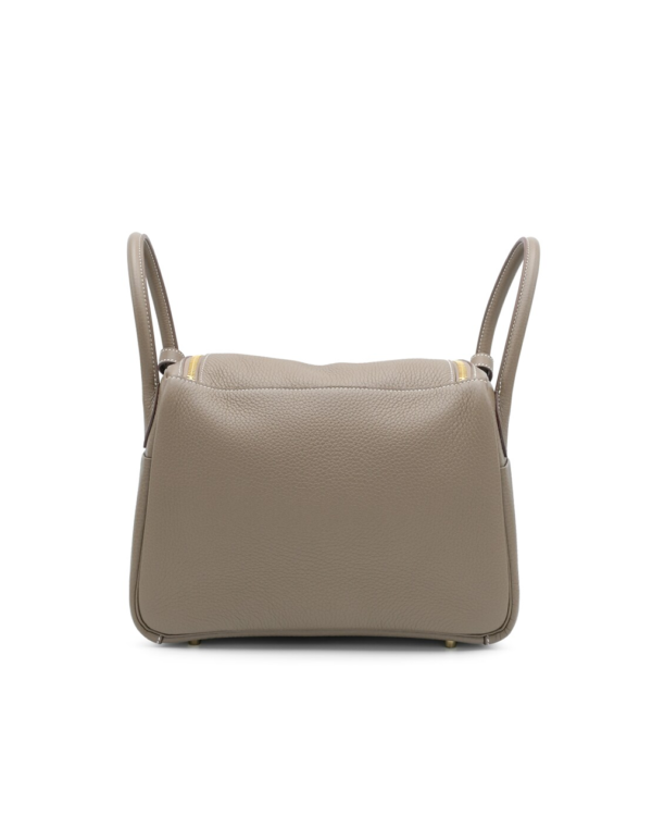 Luxurious Hermès Lindy 30 in Etoupe - Image 2
