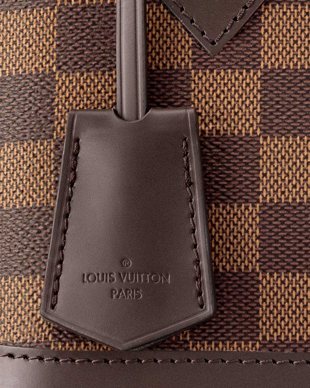 Louis Vuitton Alma BB – Chic and Compact - Image 7