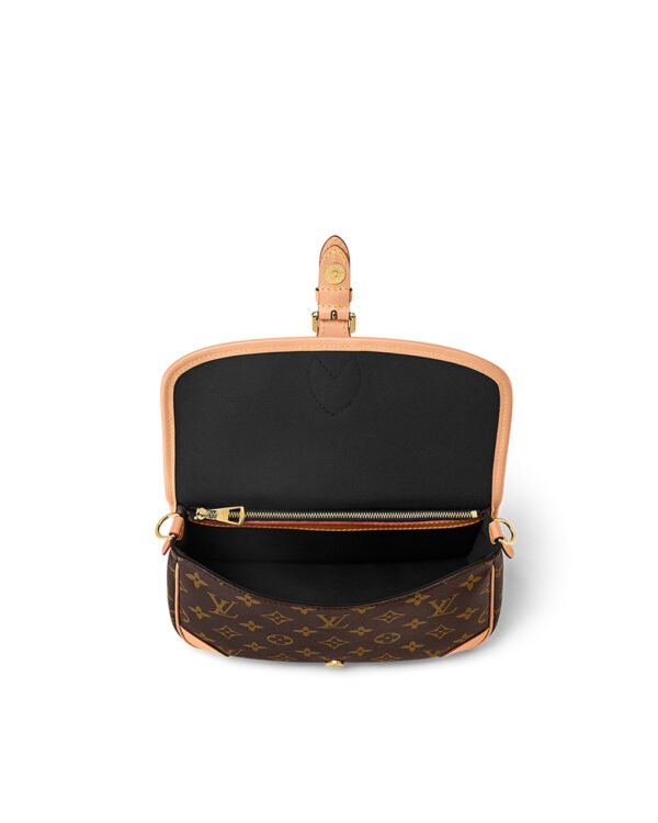 Louis Vuitton DIANE handbag classic design - Image 3