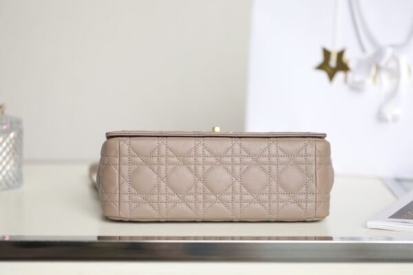 Dior Caro Medium Handbag - Image 10