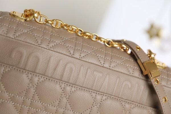 Dior Caro Medium Handbag - Image 8