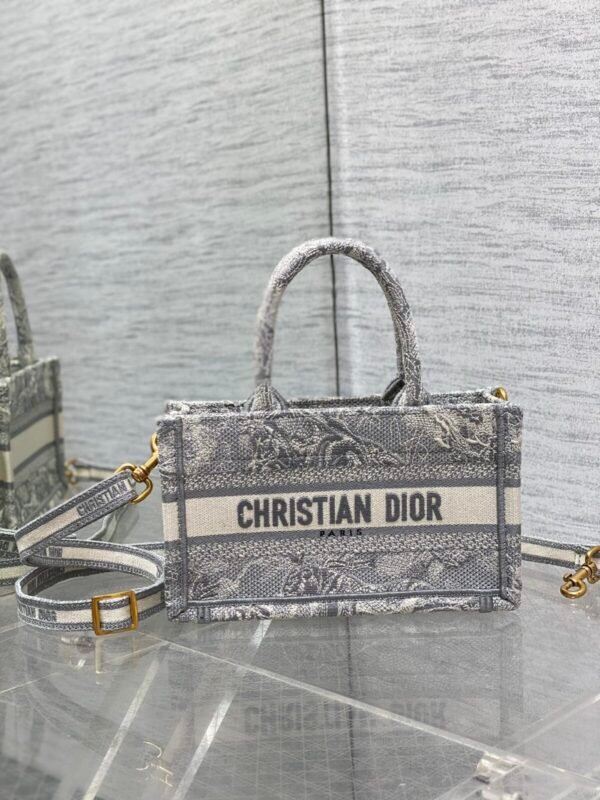 Christian Dior