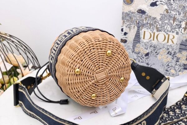DIOR WICKER BUCKET BAGBlue Dior Oblique - Image 7
