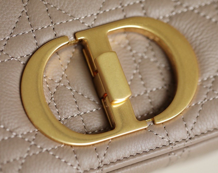 Dior Caro Medium Handbag - Image 6
