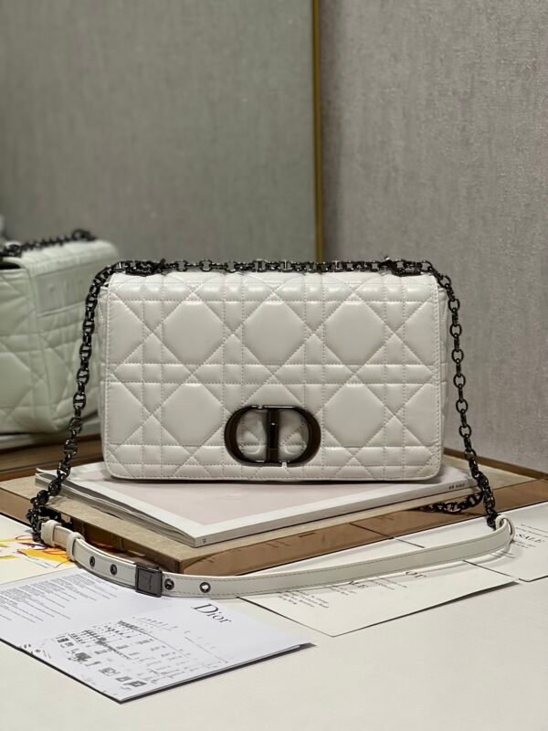 Caro handbag