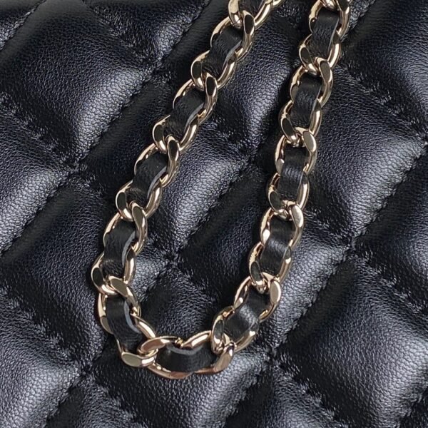 CHANEL - Image 6