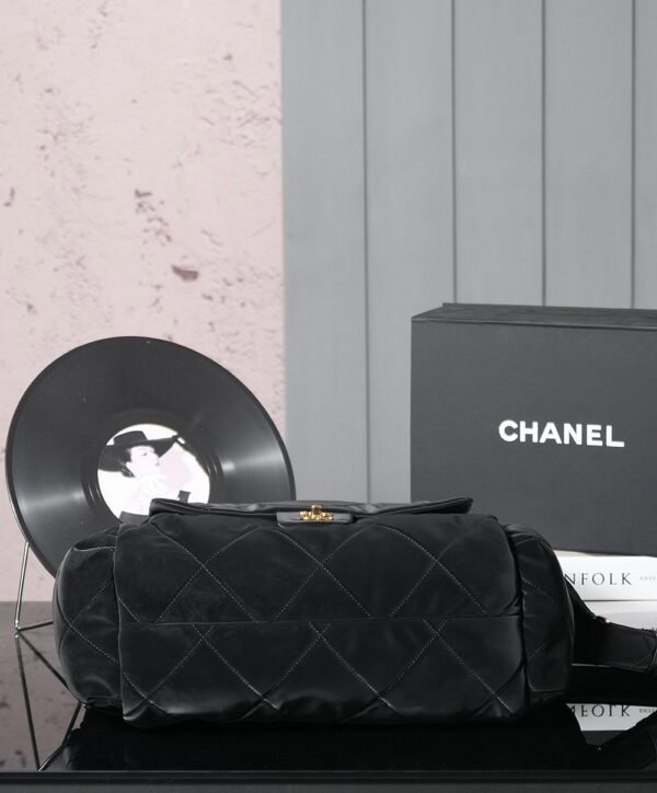 CHANEL - Image 6