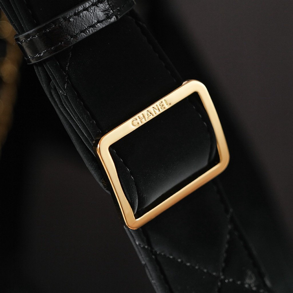 CHANEL - Image 4