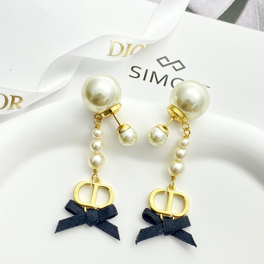Dior - Image 7