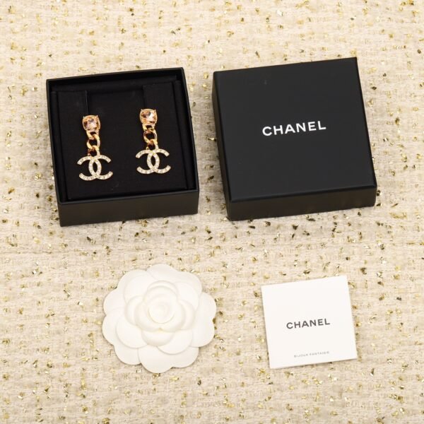 CHANEL - Image 10