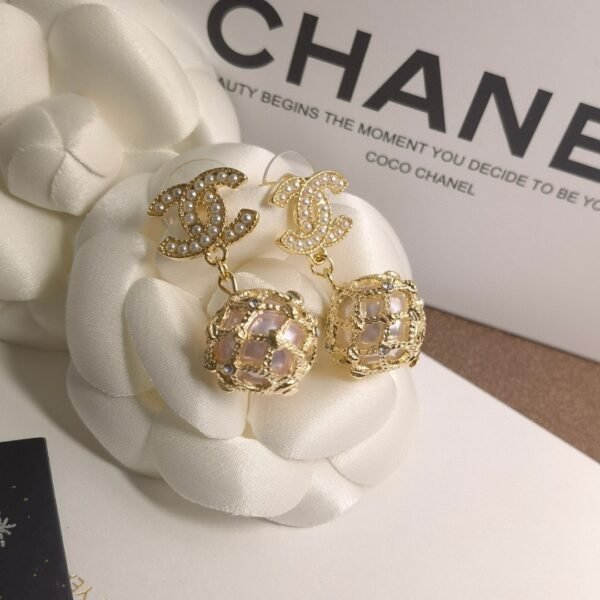 CHANEL - Image 10