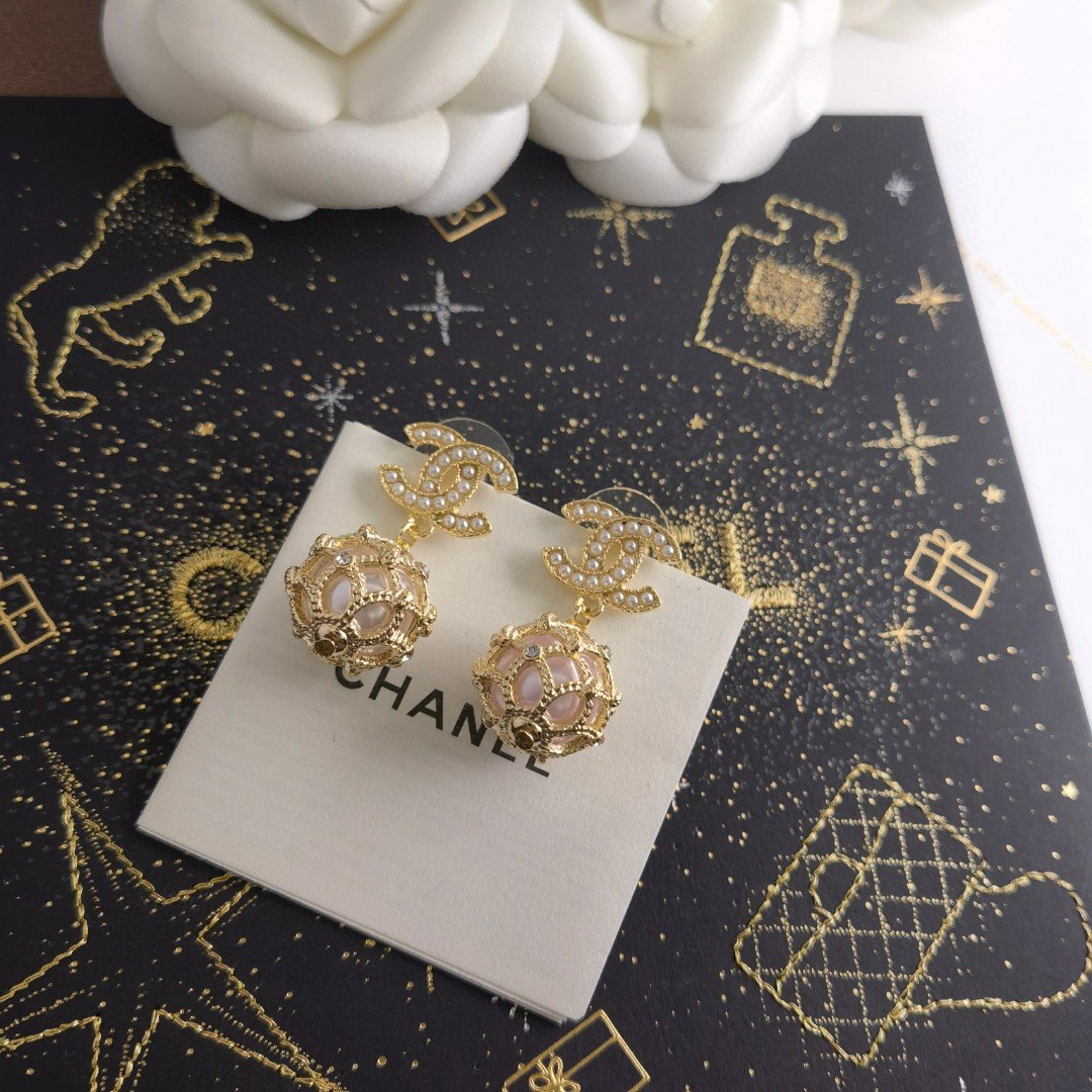 CHANEL - Image 5