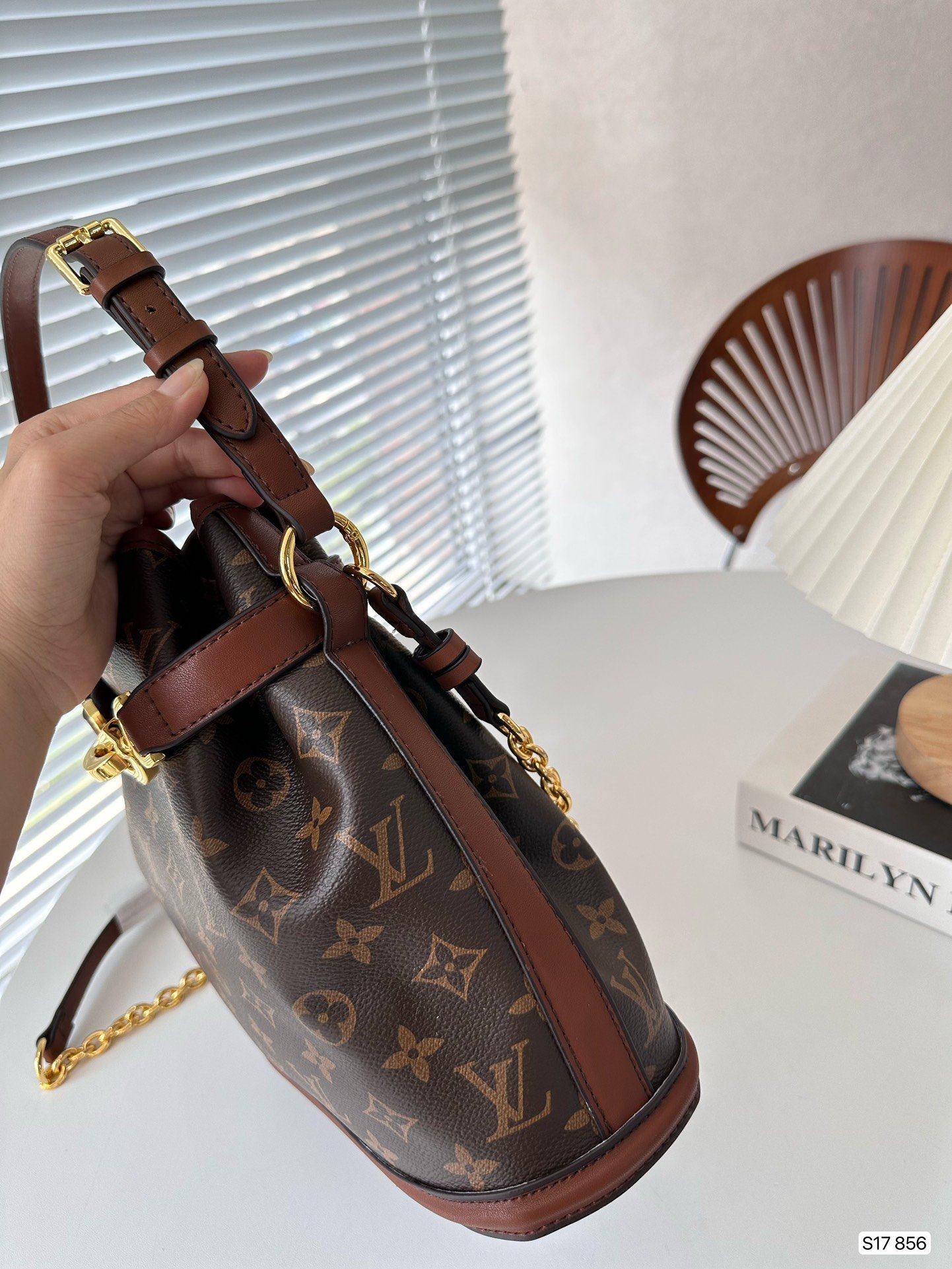 LOUIS VUITTON NOE - Image 8