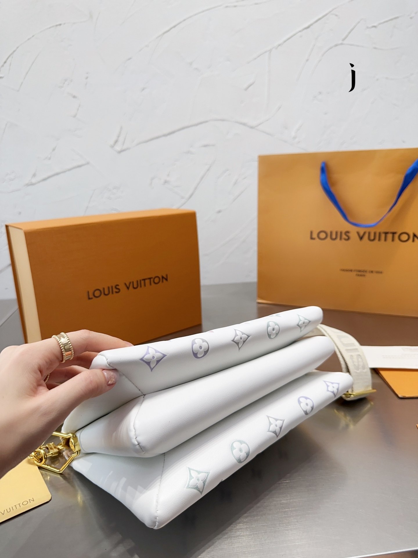 LOUIS VUITTON x Takashi Murakami - Image 3