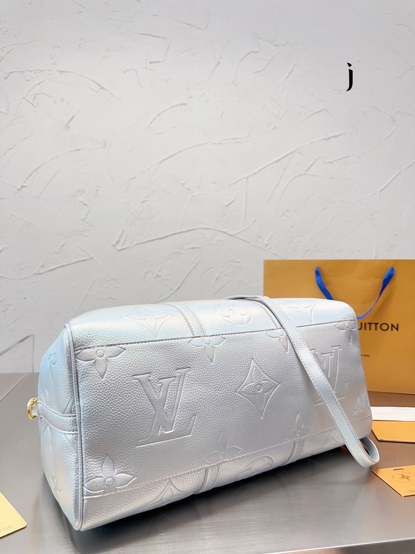 LOUIS VUITTON krrppallBandouliere 45 - Image 3