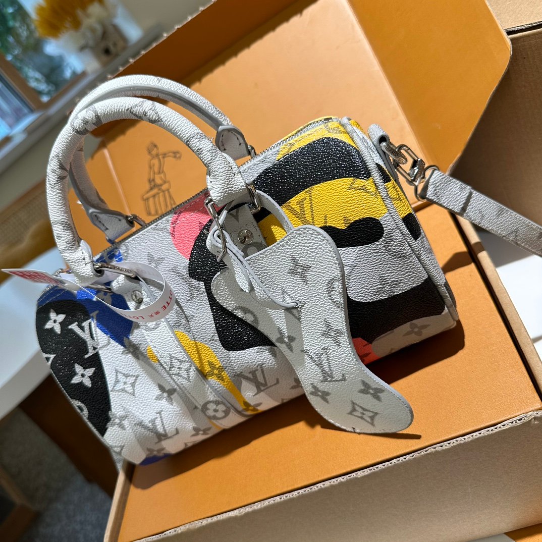 LOUIS VUITTON keepallBandoliere - Image 5