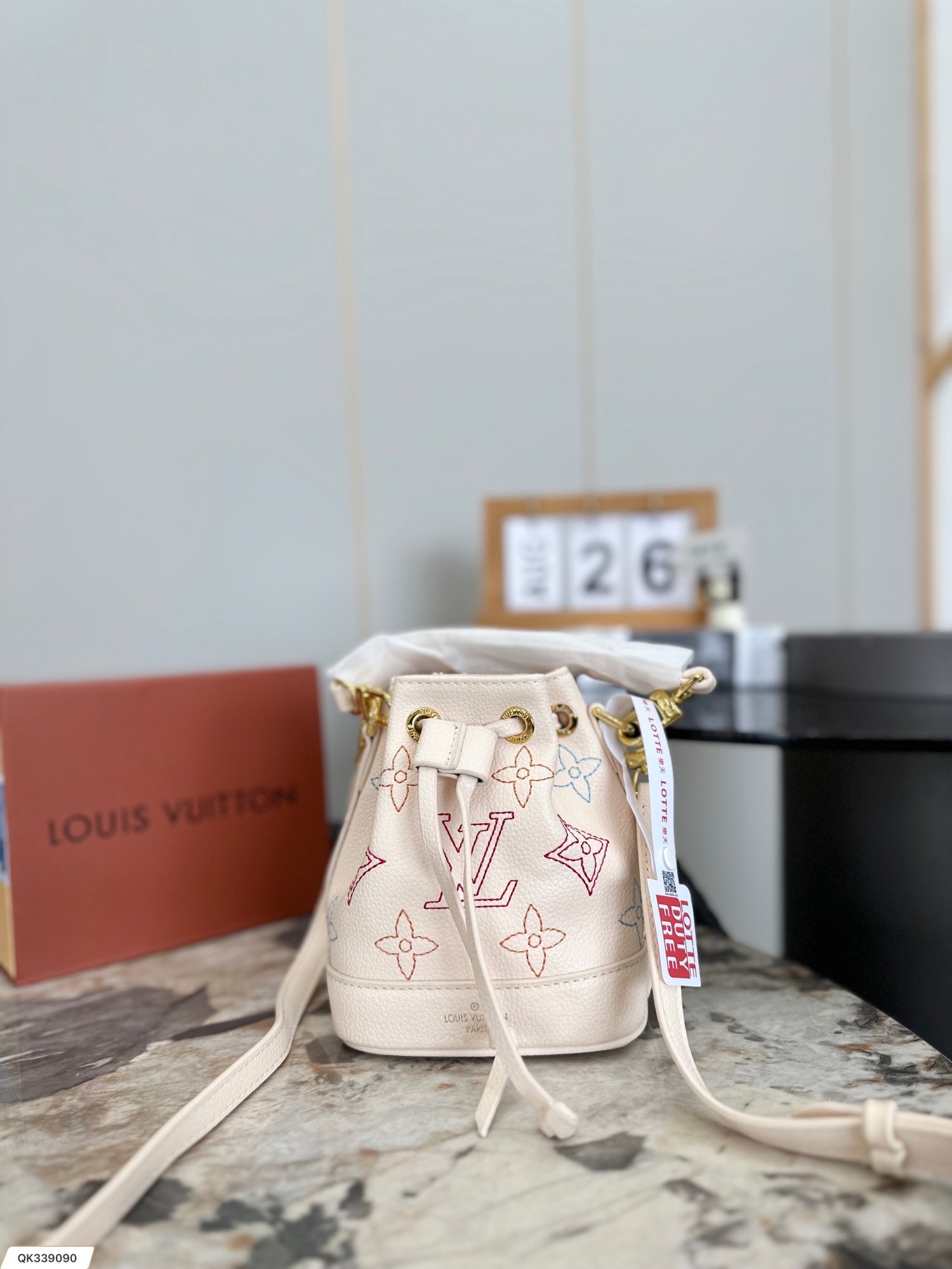 LOUIS VUITTON NOE Nano Noe