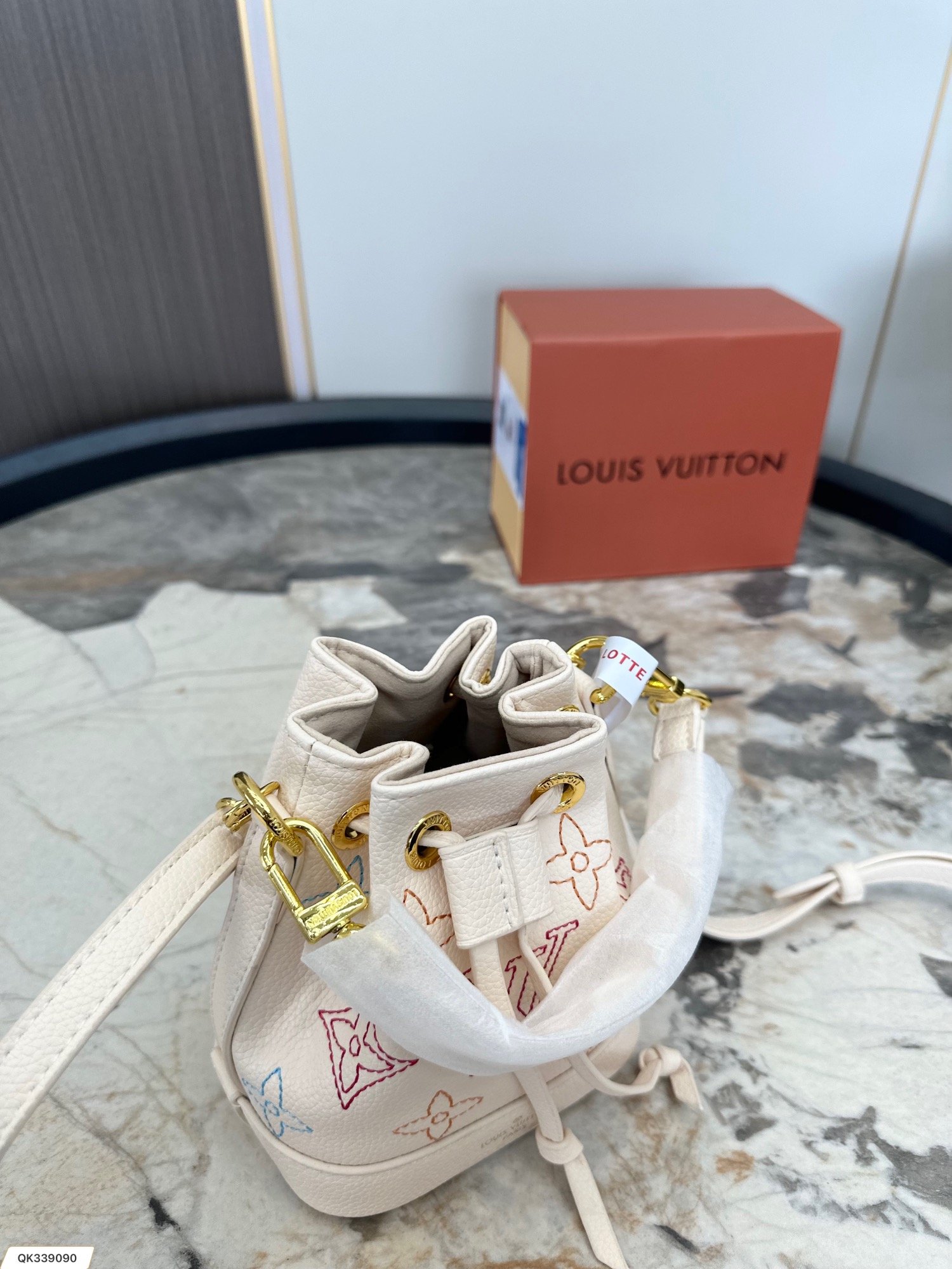 LOUIS VUITTON NOE Nano Noe - Image 8