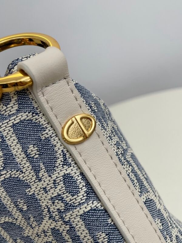 dior Hobo - Image 4