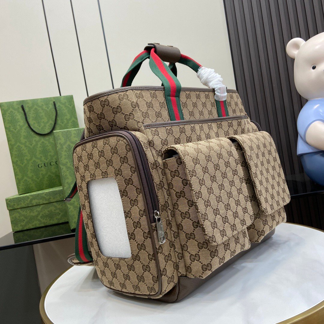 Gucci GG Iconic Diaper Bag - Image 2
