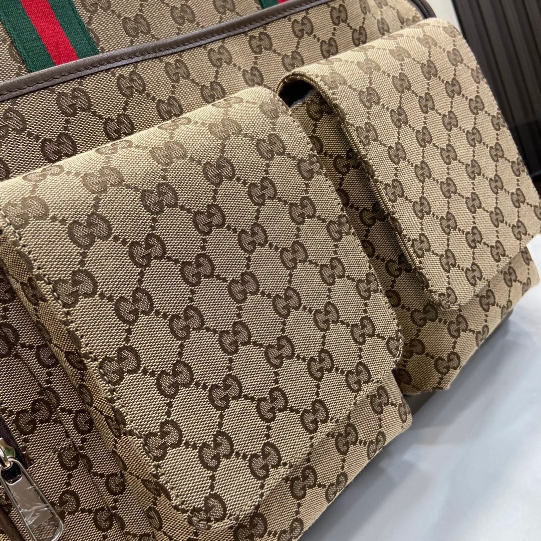 Gucci GG Iconic Diaper Bag - Image 6